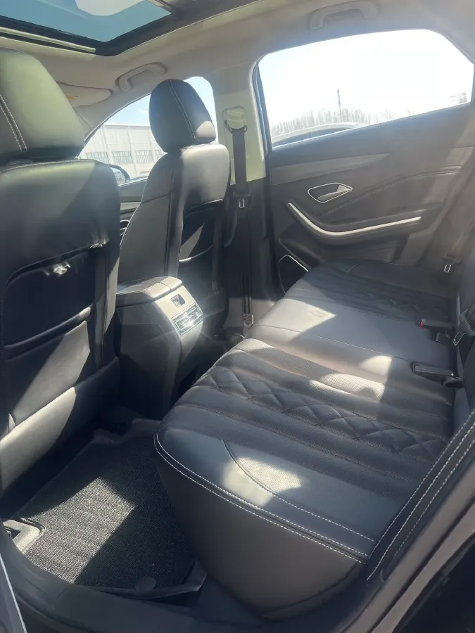 2022 BeiJing Auto EU7 BEV 60.7KWH,autocango,china used car exporter,china ev exporter,chinese used car exporter,chinese used ev exporter