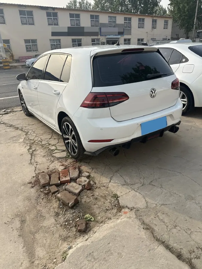 2019 BYD Song MAX 1.5T 160HP L4 6DCT PHEV 15.98KWH,autocango,china used car exporter,china ev exporter,chinese used car exporter,chinese used ev exporter