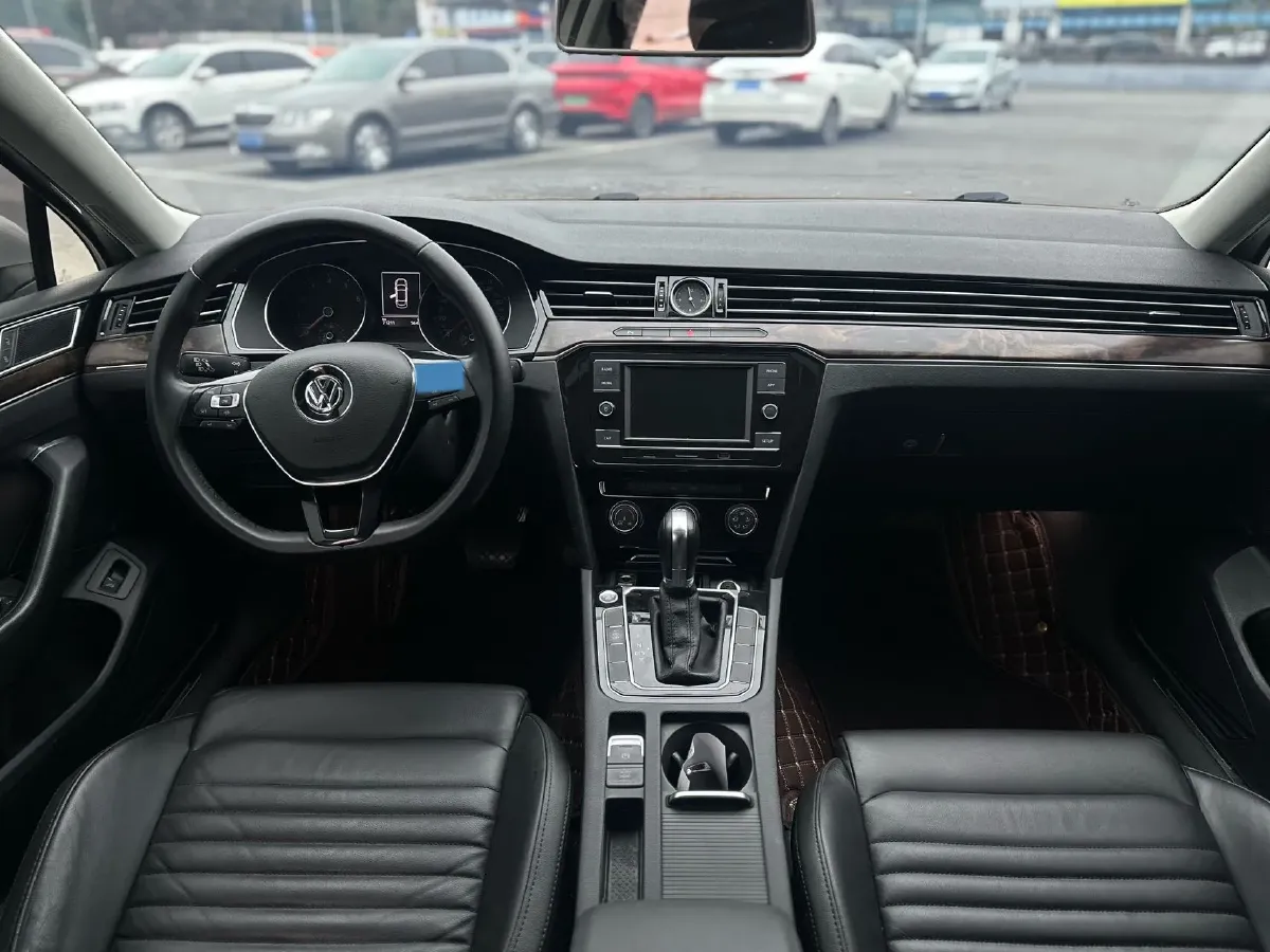 2019 Chevrolet Malibu XL 2.0T 241HP L4 9AT,autocango,china used car exporter,china ev exporter,chinese used car exporter,chinese used ev exporter