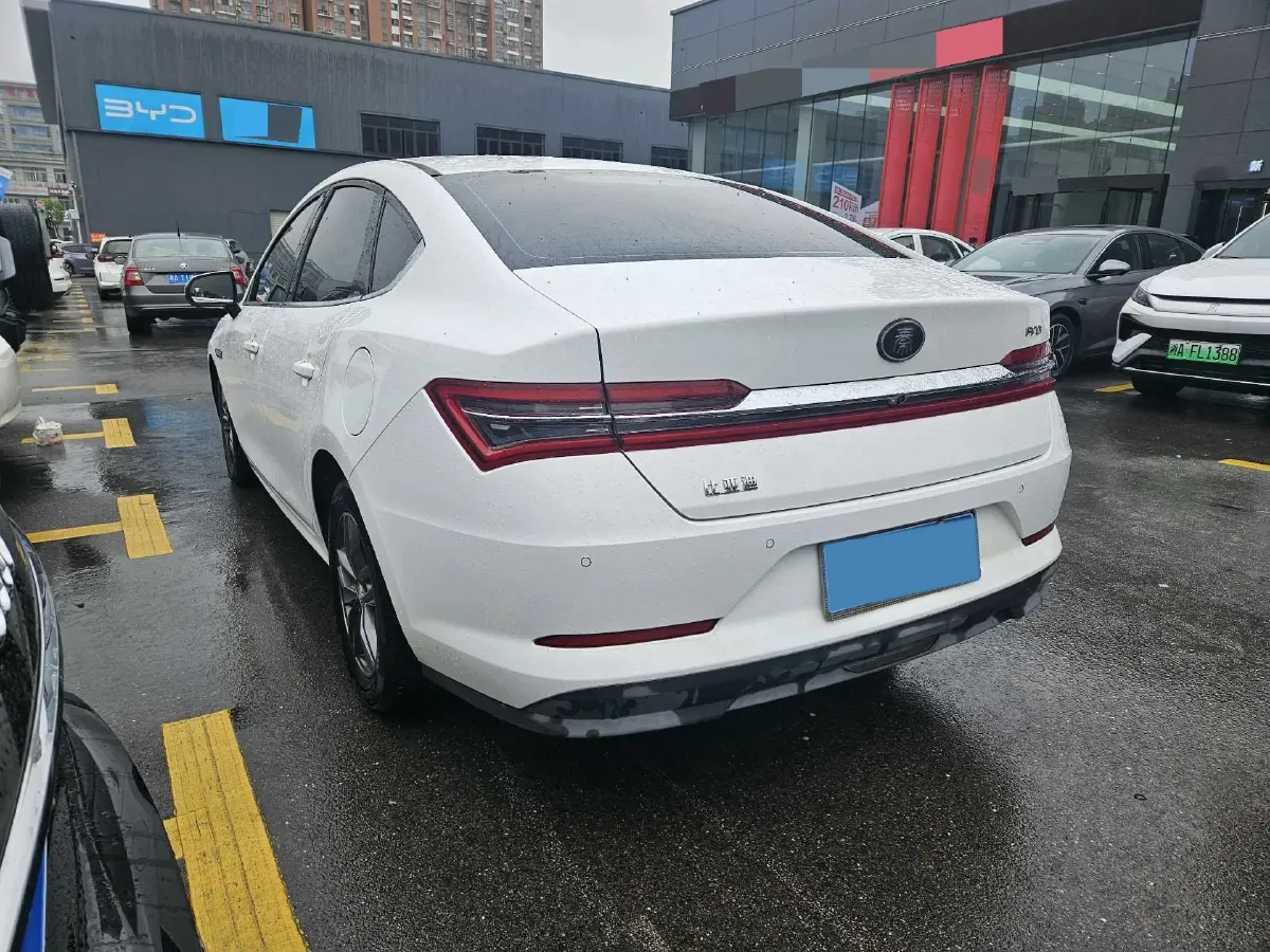 2019 Geely Emgrand GL 1.8L 133HP L4 6MT,autocango,china used car exporter,china ev exporter,chinese used car exporter,chinese used ev exporter