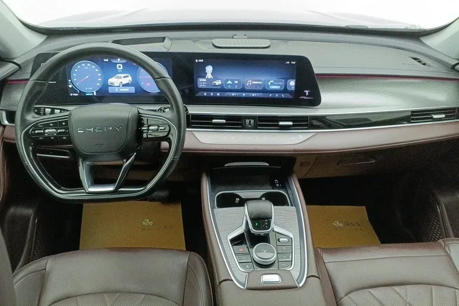 2024 Chery Tiggo 8 PRO 1.6T 197HP L4 7DCT,autocango,china used car exporter,china ev exporter,chinese used car exporter,chinese used ev exporter