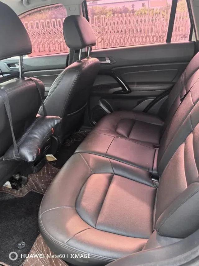 2017 GAC Trumpchi GS4 1.3T 137HP L4 5MT,autocango,china used car exporter,china ev exporter,chinese used car exporter,chinese used ev exporter