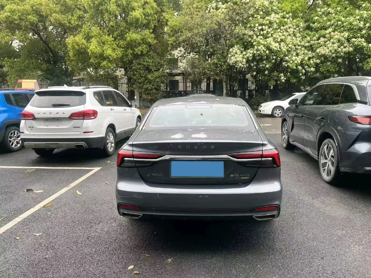 2020 Roewe i6 MAX 1.5T 169HP L4 AMT PHEV,autocango,china used car exporter,china ev exporter,chinese used car exporter,chinese used ev exporter
