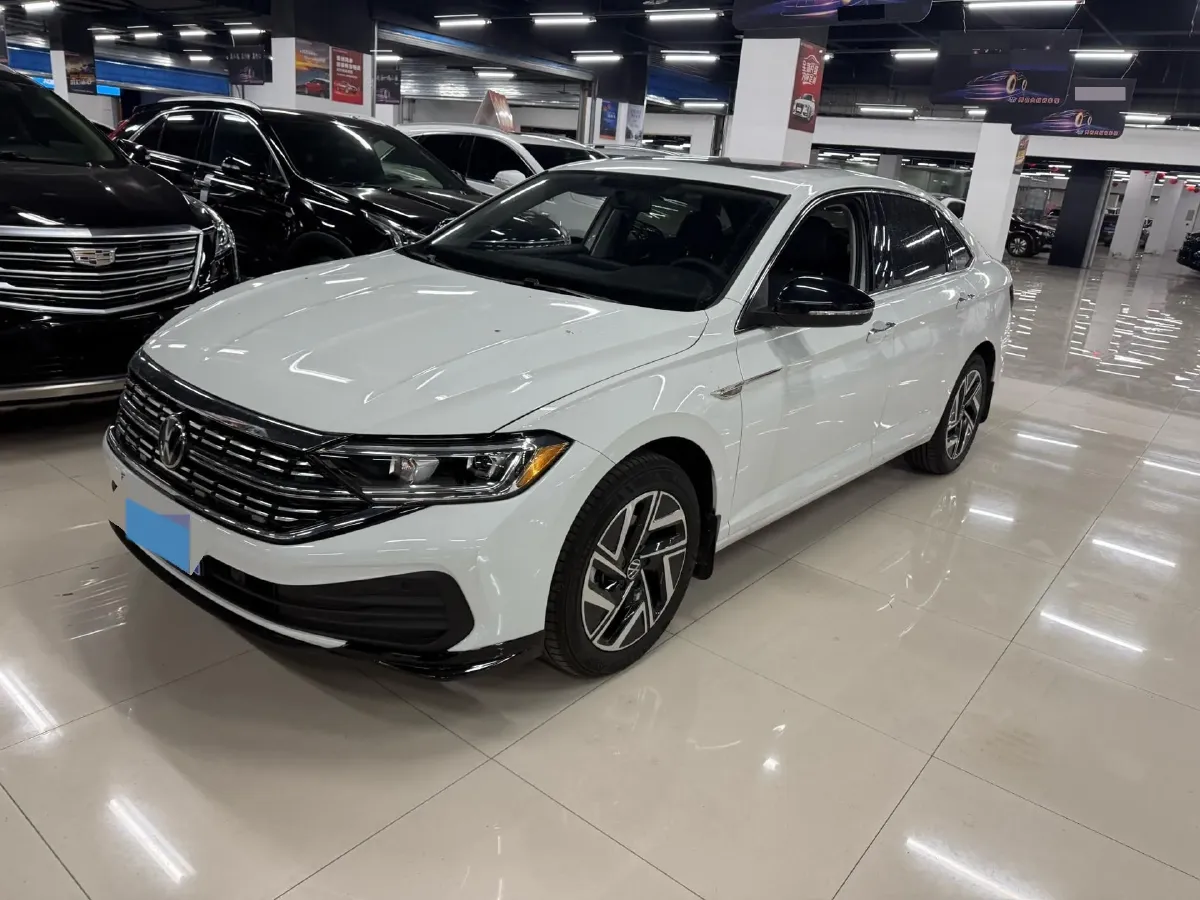 2025 Volkswagen Sagitar 1.5T 160HP L4 7DCT,autocango,china used car exporter,china ev exporter,chinese used car exporter,chinese used ev exporter