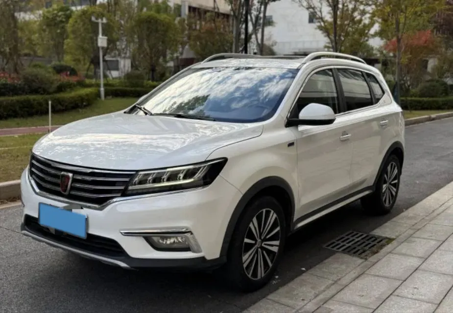 2019 Roewe i6 1.5T 169HP L4 7DCT,autocango,china used car exporter,china ev exporter,chinese used car exporter,chinese used ev exporter