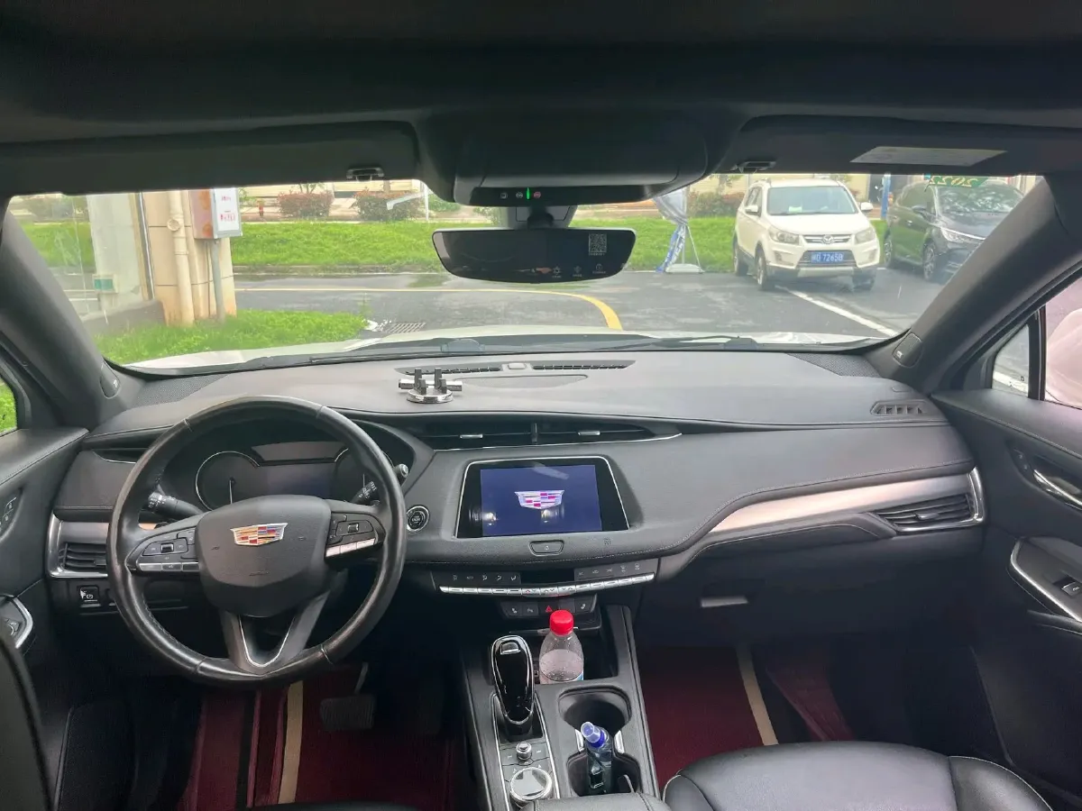 2020 Cadillac XT4 2.0T 241HP L4 9AT,autocango,china used car exporter,china ev exporter,chinese used car exporter,chinese used ev exporter