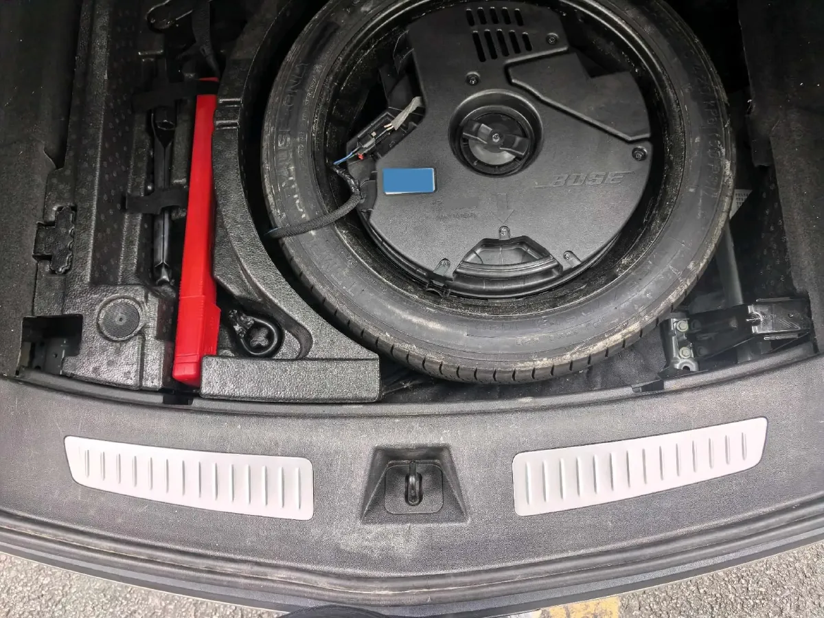 2021 Cadillac XT5 2.0T 237HP L4 9AT,autocango,china used car exporter,china ev exporter,chinese used car exporter,chinese used ev exporter