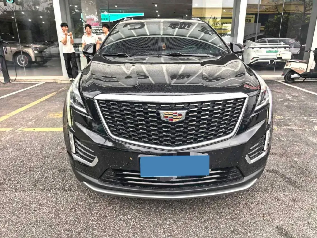 2021 Cadillac XT5 2.0T 237HP L4 9AT,autocango,china used car exporter,china ev exporter,chinese used car exporter,chinese used ev exporter