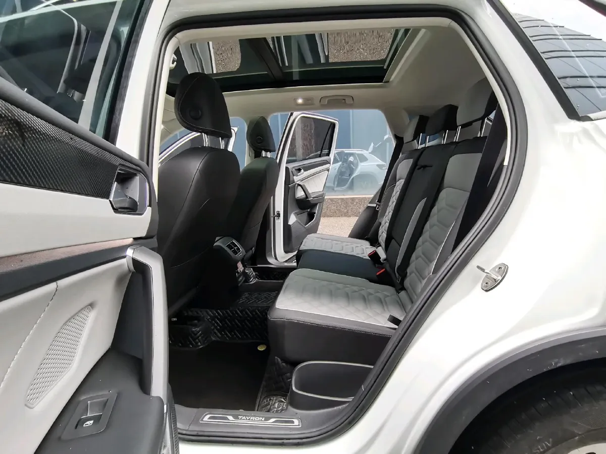 2023 Volkswagen Tayron 1.4T 150HP L4 7DCT,autocango,china used car exporter,china ev exporter,chinese used car exporter,chinese used ev exporter