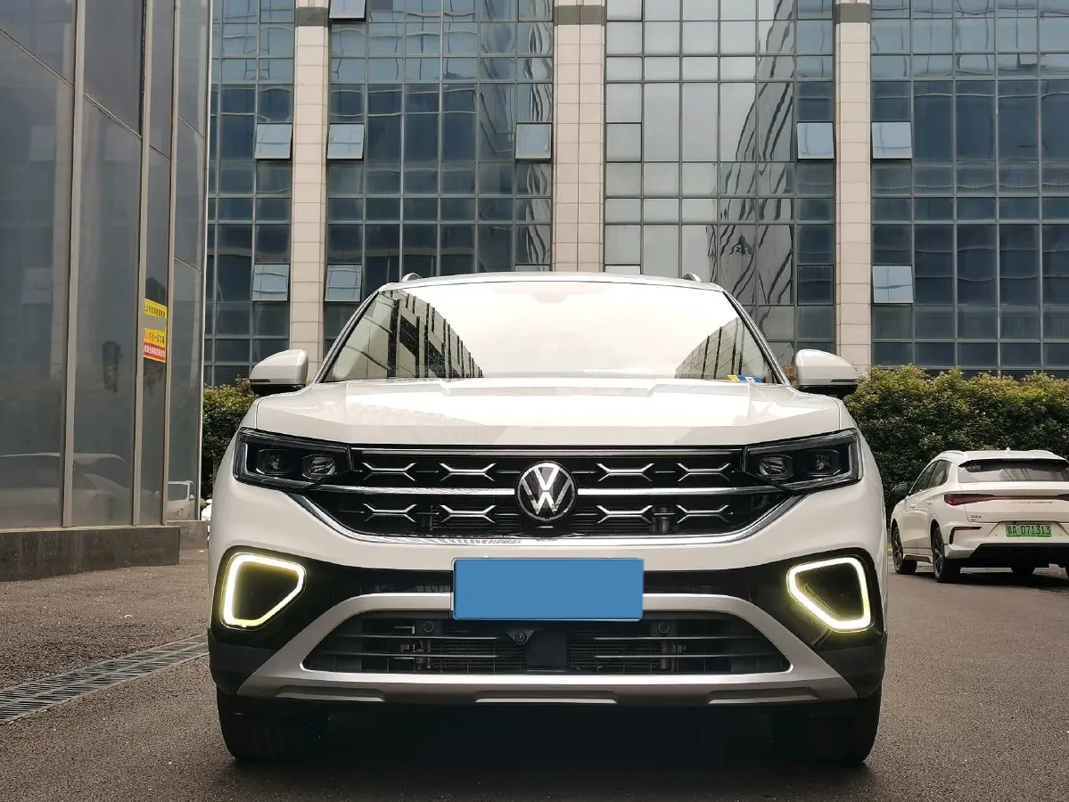 2023 Volkswagen Tayron 1.4T 150HP L4 7DCT,autocango,china used car exporter,china ev exporter,chinese used car exporter,chinese used ev exporter