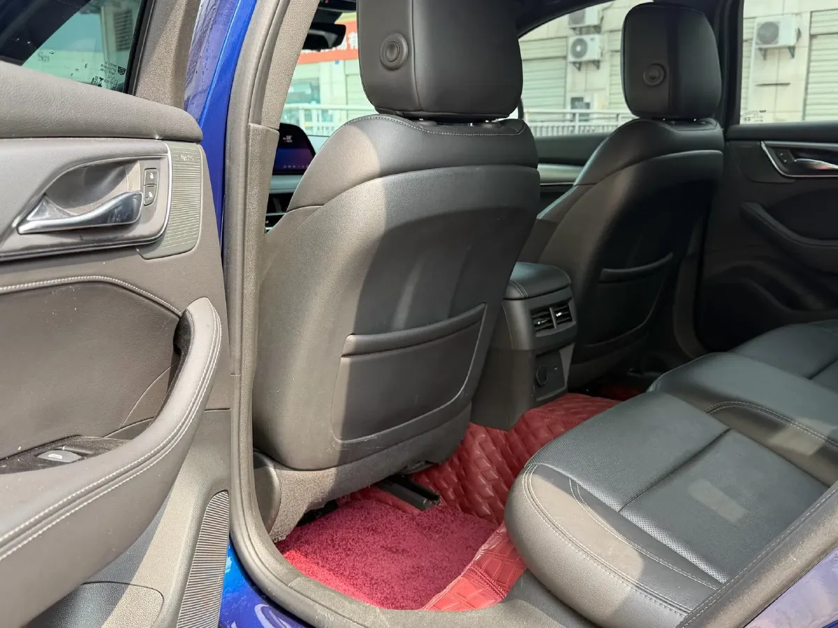 2024 Cadillac CT5 2.0T 237HP L4 10AT,autocango,china used car exporter,china ev exporter,chinese used car exporter,chinese used ev exporter