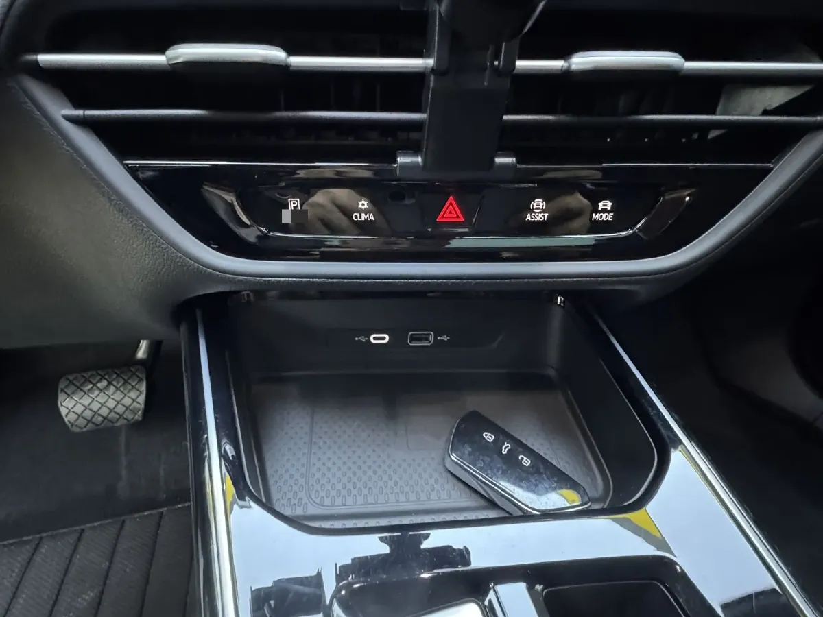 2022 Exceed TXL 2.0T 261HP L4 7DCT,autocango,china used car exporter,china ev exporter,chinese used car exporter,chinese used ev exporter