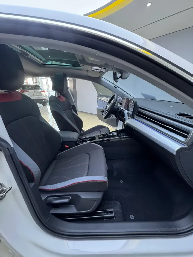 2022 Exceed TXL 2.0T 261HP L4 7DCT,autocango,china used car exporter,china ev exporter,chinese used car exporter,chinese used ev exporter