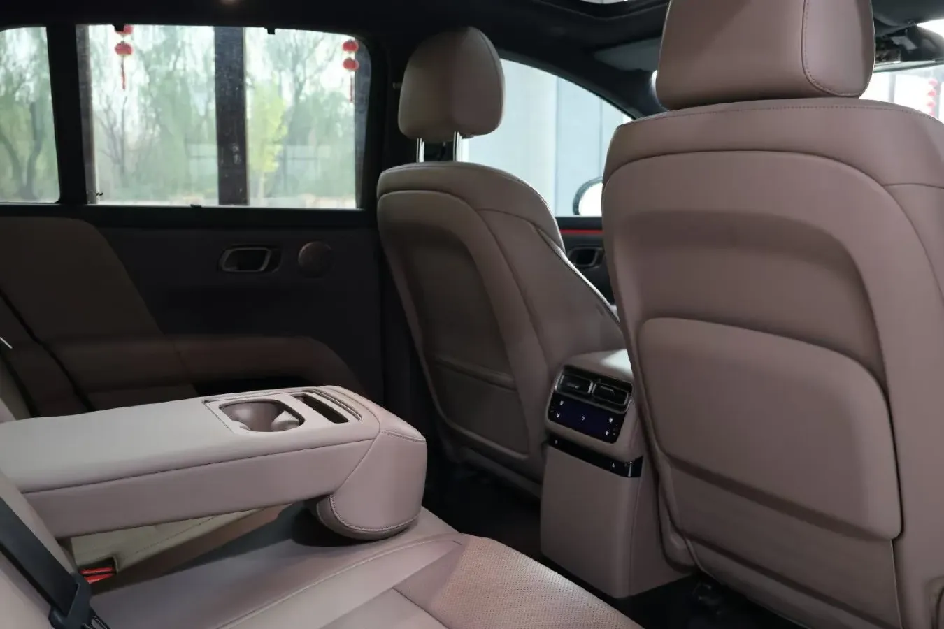 2025 Li i6 BEV,autocango,china used car exporter,china ev exporter,chinese used car exporter,chinese used ev exporter