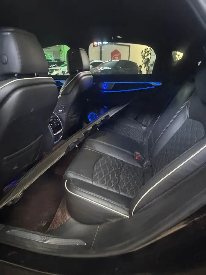 2023 Cadillac CT6 2.0T 237HP L4 10AT,autocango,china used car exporter,china ev exporter,chinese used car exporter,chinese used ev exporter