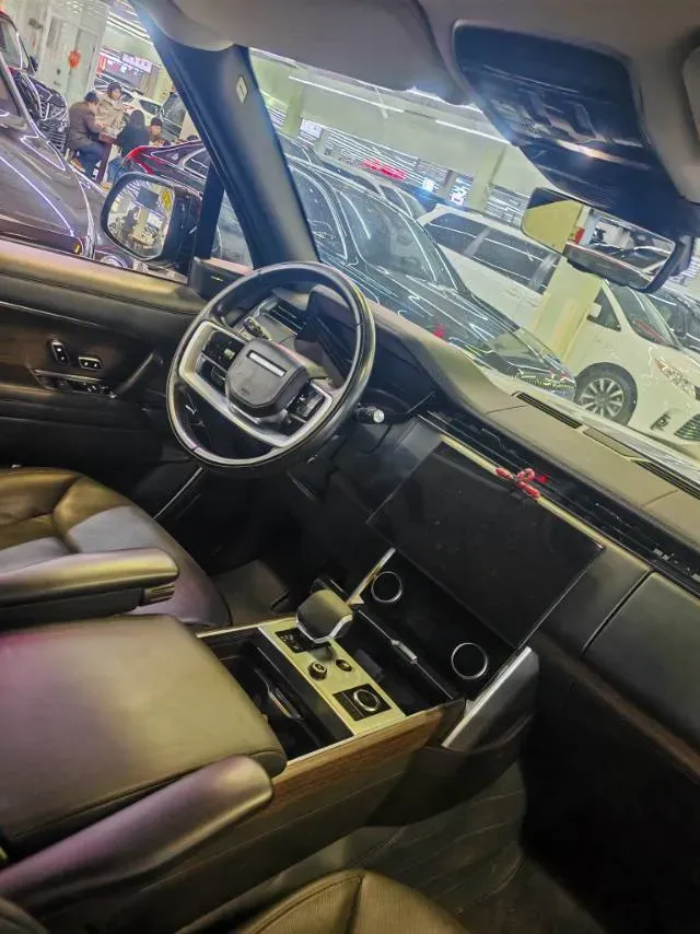 2023 Land Rover Range Rover 3.0T 360HP L6 8AT,autocango,china used car exporter,china ev exporter,chinese used car exporter,chinese used ev exporter