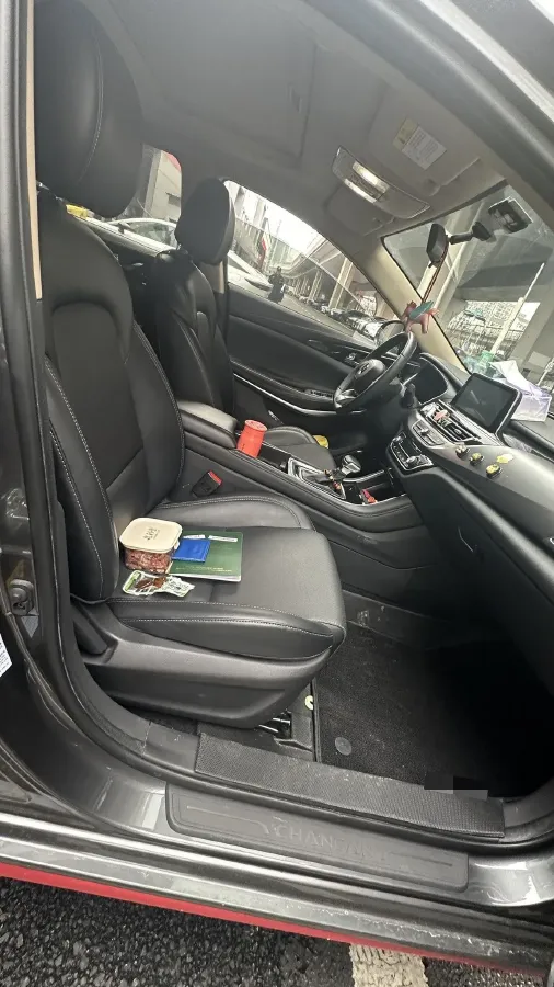 2021 ChangAn Raeton CC 1.5T 180HP L4 7DCT,autocango,china used car exporter,china ev exporter,chinese used car exporter,chinese used ev exporter