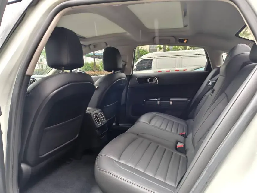 2019 Citroen C6 1.8T 211HP L4 8AT,autocango,china used car exporter,china ev exporter,chinese used car exporter,chinese used ev exporter