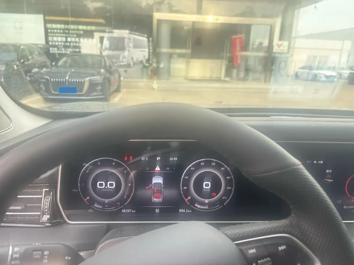 2022 HongQi HS5 2.0T 224HP L4 6AT,autocango,china used car exporter,china ev exporter,chinese used car exporter,chinese used ev exporter