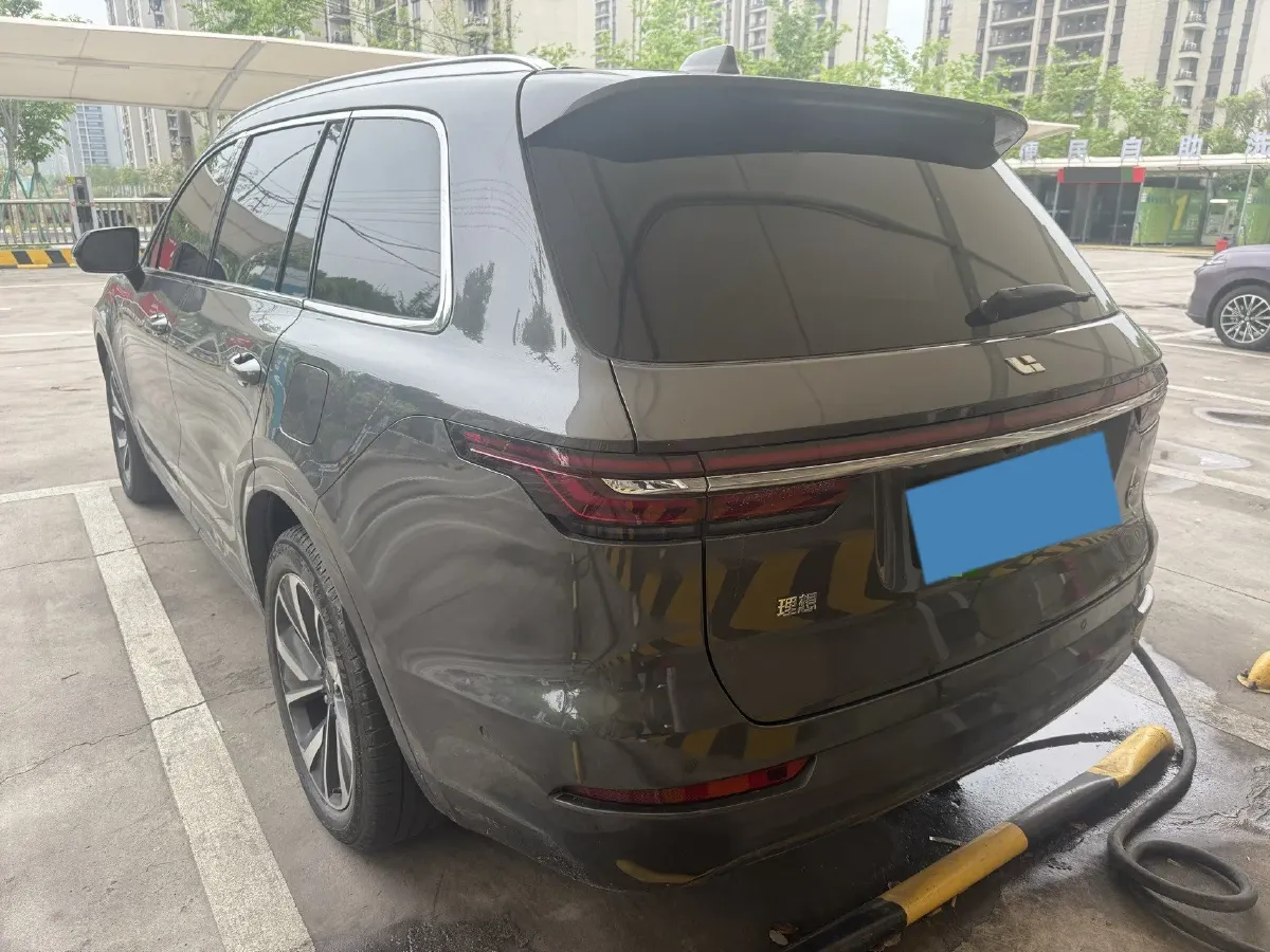 2021 Li ONE Range Extended 131HP REEV 40.5KWH,autocango,china used car exporter,china ev exporter,chinese used car exporter,chinese used ev exporter
