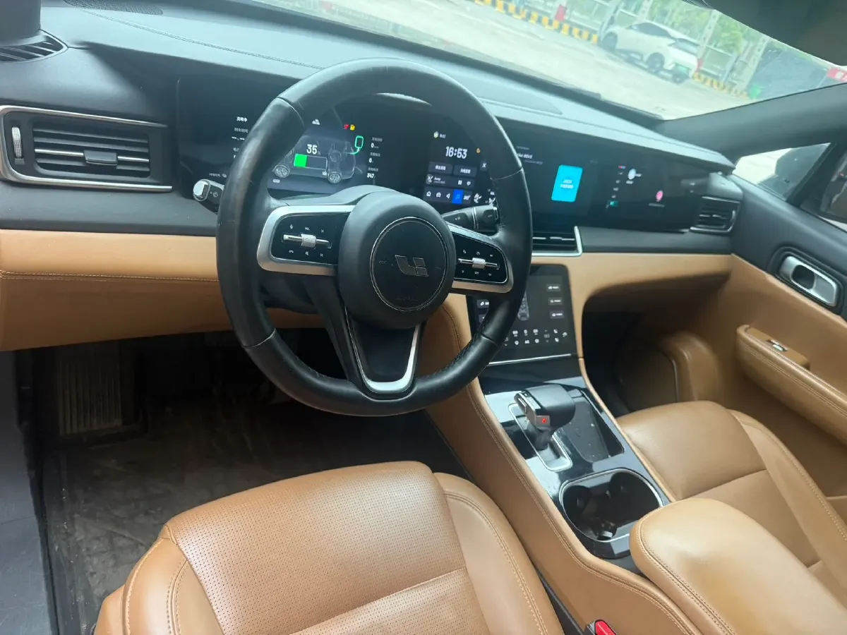 2021 Li ONE Range Extended 131HP REEV 40.5KWH,autocango,china used car exporter,china ev exporter,chinese used car exporter,chinese used ev exporter