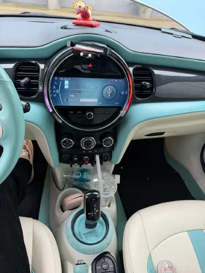 2023 MINI MINI 1.5T 102HP L3 7DCT,autocango,china used car exporter,china ev exporter,chinese used car exporter,chinese used ev exporter