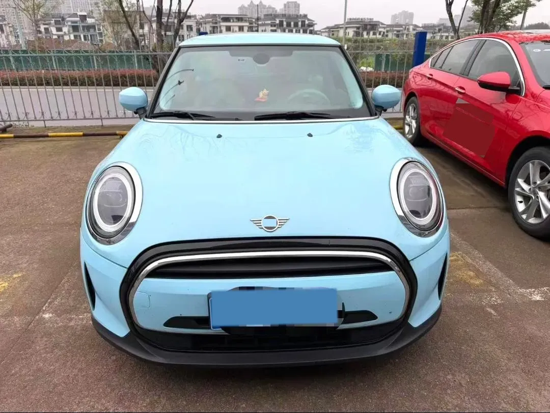 2023 MINI MINI 1.5T 102HP L3 7DCT,autocango,china used car exporter,china ev exporter,chinese used car exporter,chinese used ev exporter