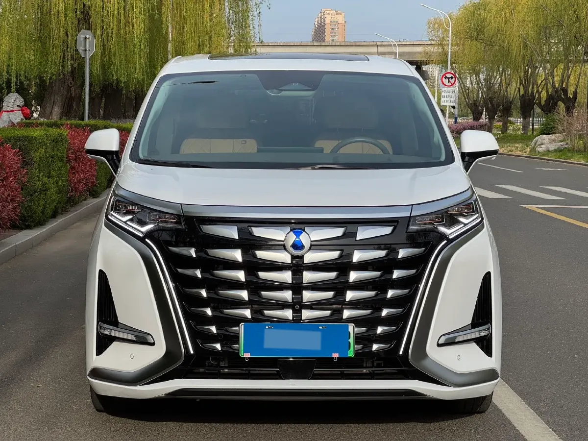 2022 Honda Odyssey 2.0L 146HP L4 E-CVT Hybrid,autocango,china used car exporter,china ev exporter,chinese used car exporter,chinese used ev exporter