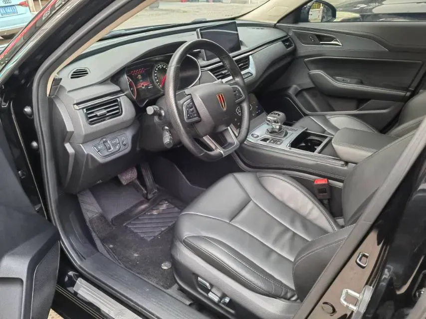 2022 HongQi H5 1.8T 197HP L4 6AT,autocango,china used car exporter,china ev exporter,chinese used car exporter,chinese used ev exporter