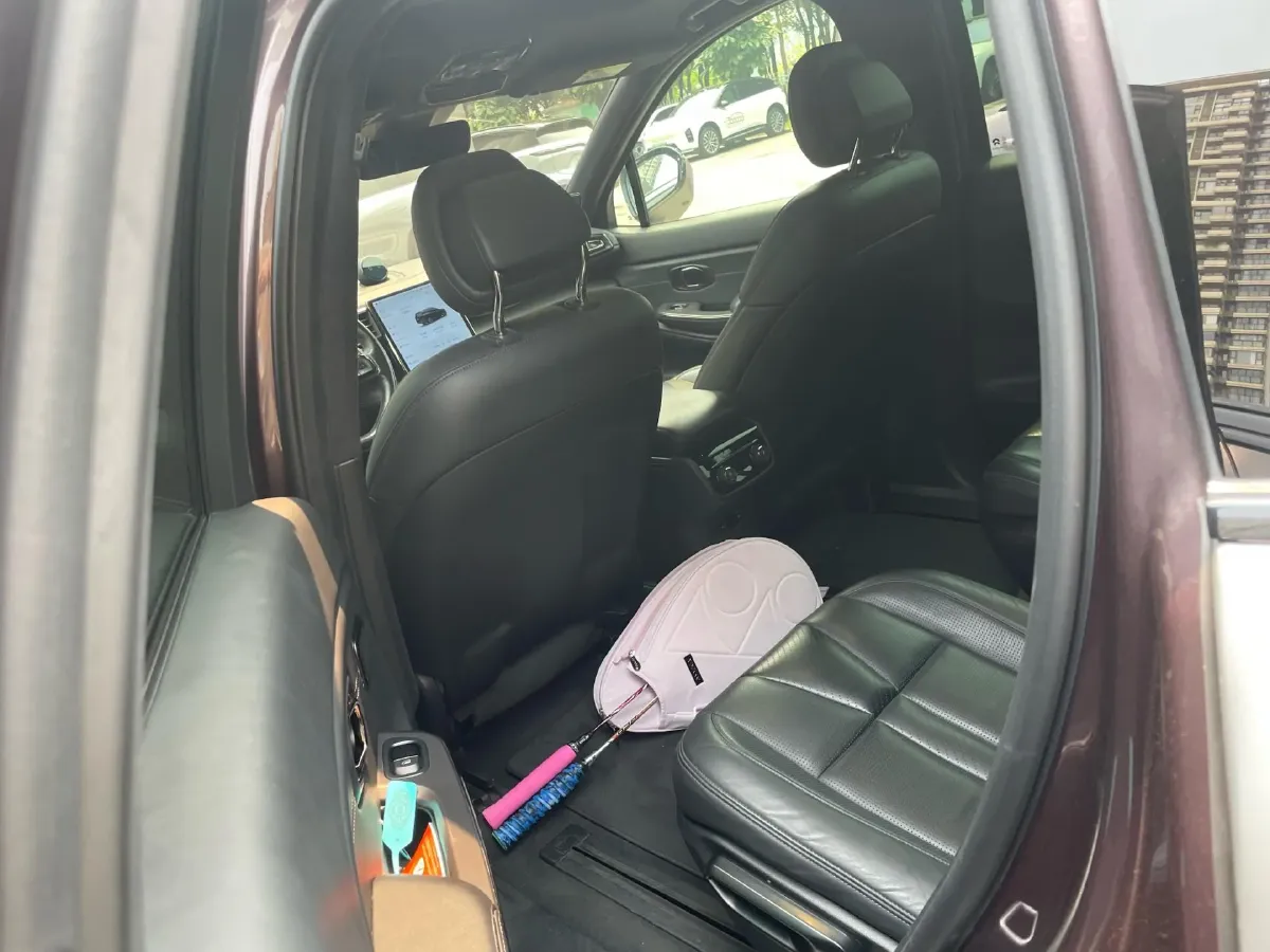 2020 NIO ES8 BEV 70KWH,autocango,china used car exporter,china ev exporter,chinese used car exporter,chinese used ev exporter