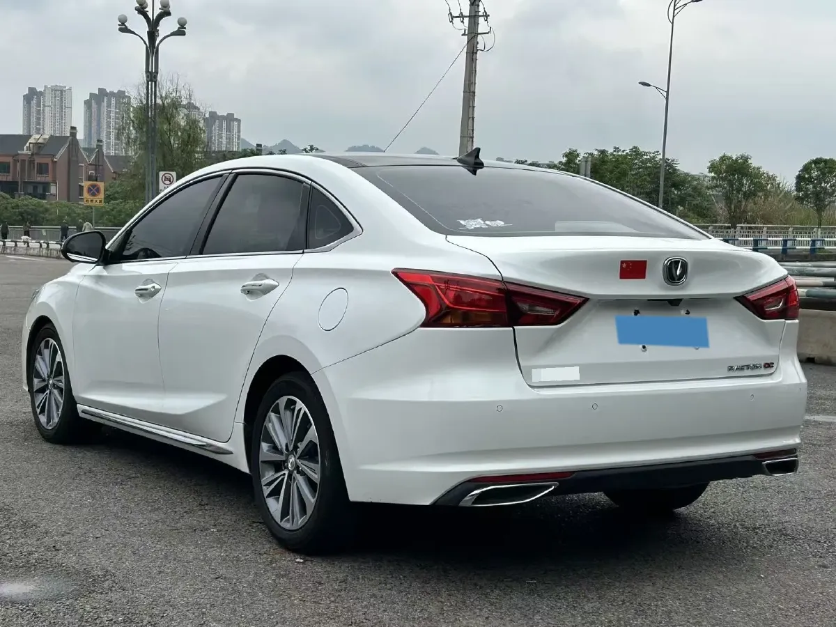 2019 ChangAn Raeton CC 1.5T 156HP L4 6AT,autocango,china used car exporter,china ev exporter,chinese used car exporter,chinese used ev exporter