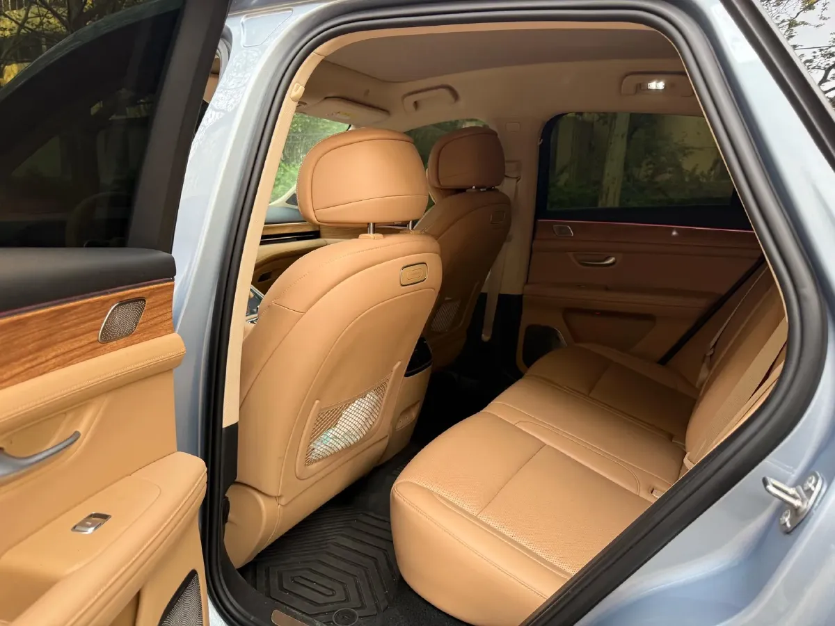 2024 AITO AITO M5 BEV 83KWH,autocango,china used car exporter,china ev exporter,chinese used car exporter,chinese used ev exporter