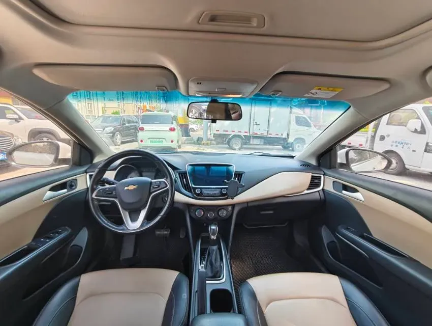 2022 Chevrolet Monza 1.5L 113HP L4 6AT,autocango,china used car exporter,china ev exporter,chinese used car exporter,chinese used ev exporter