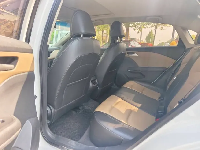 2022 Chevrolet Monza 1.5L 113HP L4 6AT,autocango,china used car exporter,china ev exporter,chinese used car exporter,chinese used ev exporter