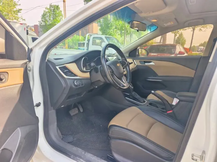 2022 Chevrolet Monza 1.5L 113HP L4 6AT,autocango,china used car exporter,china ev exporter,chinese used car exporter,chinese used ev exporter