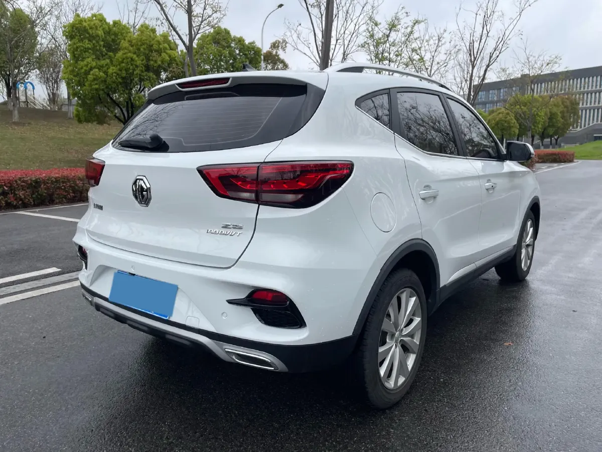 2022 MG ZS 1.5L 120HP L4 CVT,autocango,china used car exporter,china ev exporter,chinese used car exporter,chinese used ev exporter