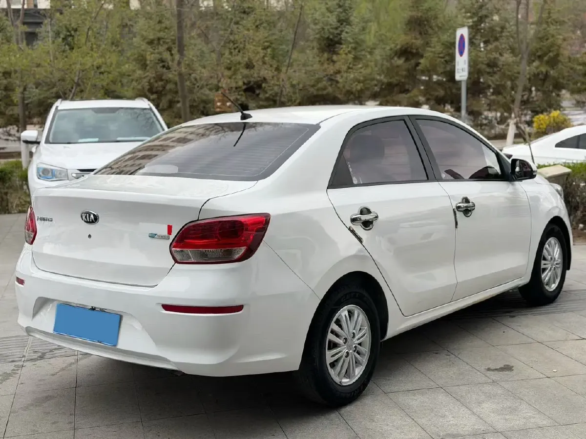 2017 Kia Pegas 1.4L 95HP L4 5MT,autocango,china used car exporter,china ev exporter,chinese used car exporter,chinese used ev exporter