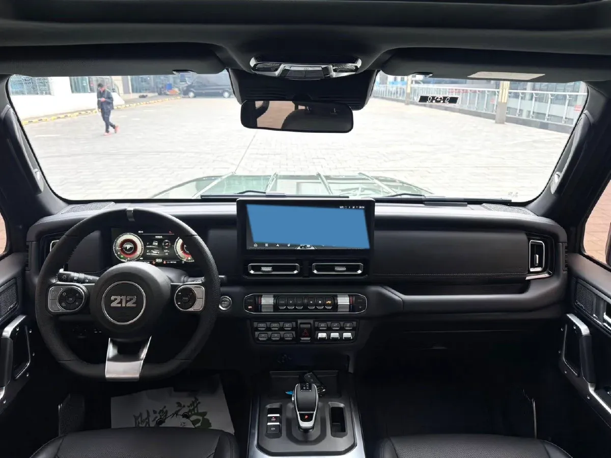 2024 212 212 T01 2.0T 252HP L4 8AT,autocango,china used car exporter,china ev exporter,chinese used car exporter,chinese used ev exporter