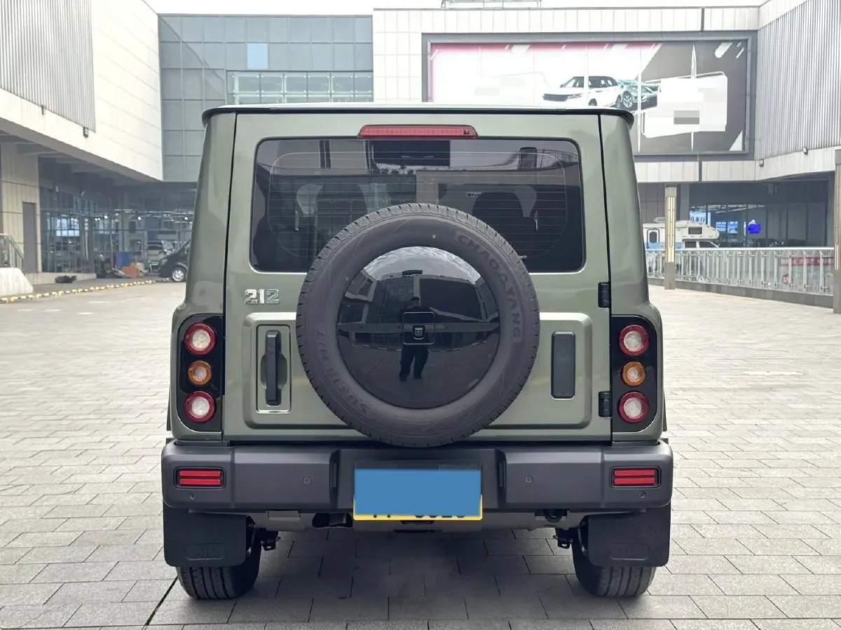 2024 212 212 T01 2.0T 252HP L4 8AT,autocango,china used car exporter,china ev exporter,chinese used car exporter,chinese used ev exporter