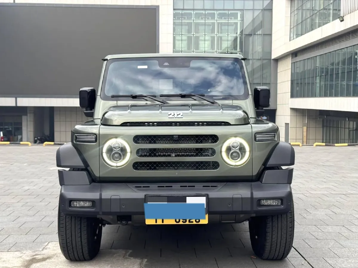 2024 212 212 T01 2.0T 252HP L4 8AT,autocango,china used car exporter,china ev exporter,chinese used car exporter,chinese used ev exporter