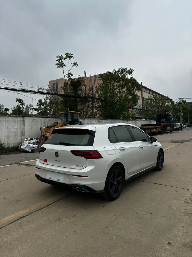 2023 Volkswagen Golf 1.4T 150HP L4 7DCT,autocango,china used car exporter,china ev exporter,chinese used car exporter,chinese used ev exporter