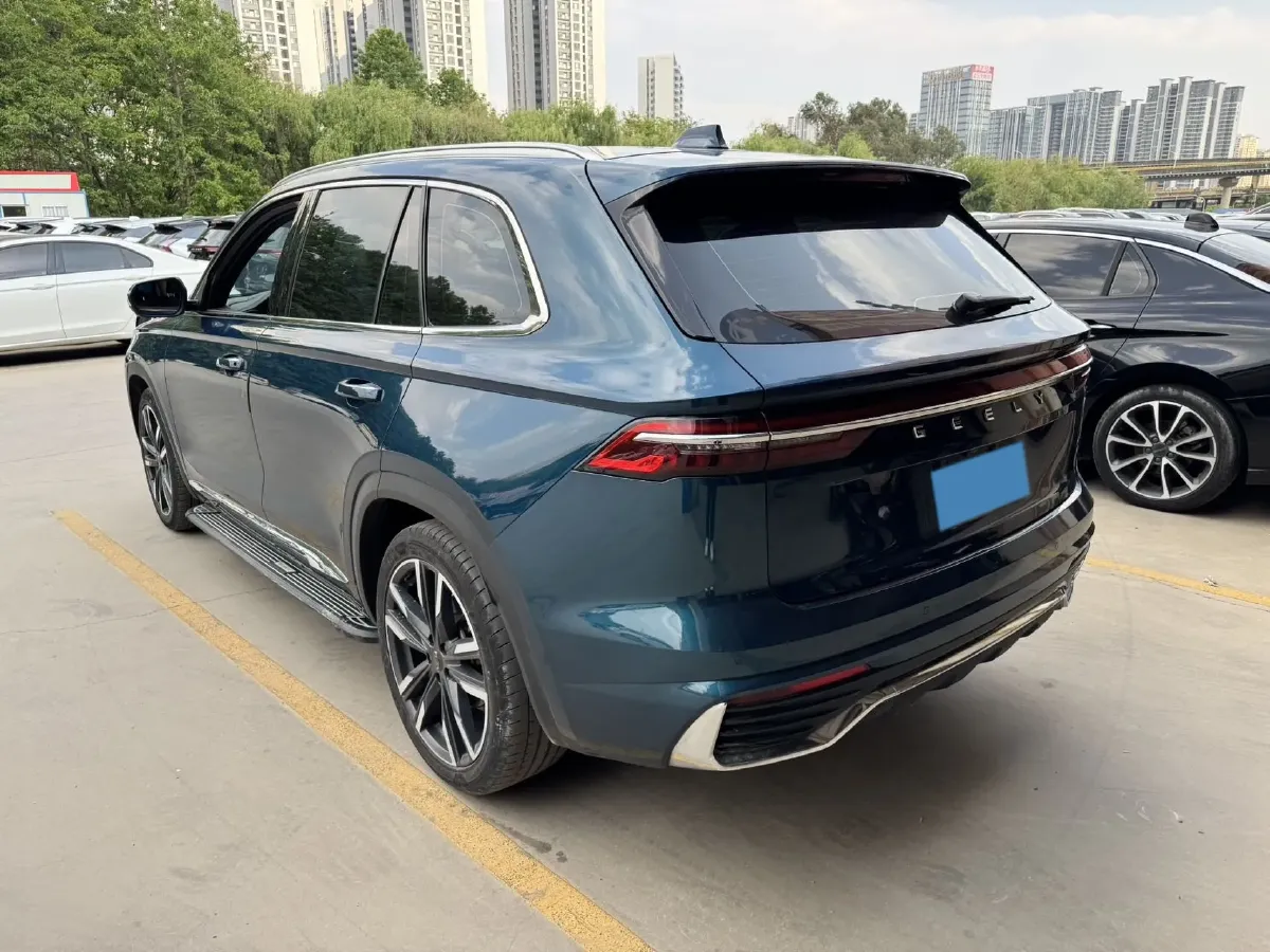 2021 Geely Monjaro 2.0T 218HP L4 7DCT,autocango,china used car exporter,china ev exporter,chinese used car exporter,chinese used ev exporter