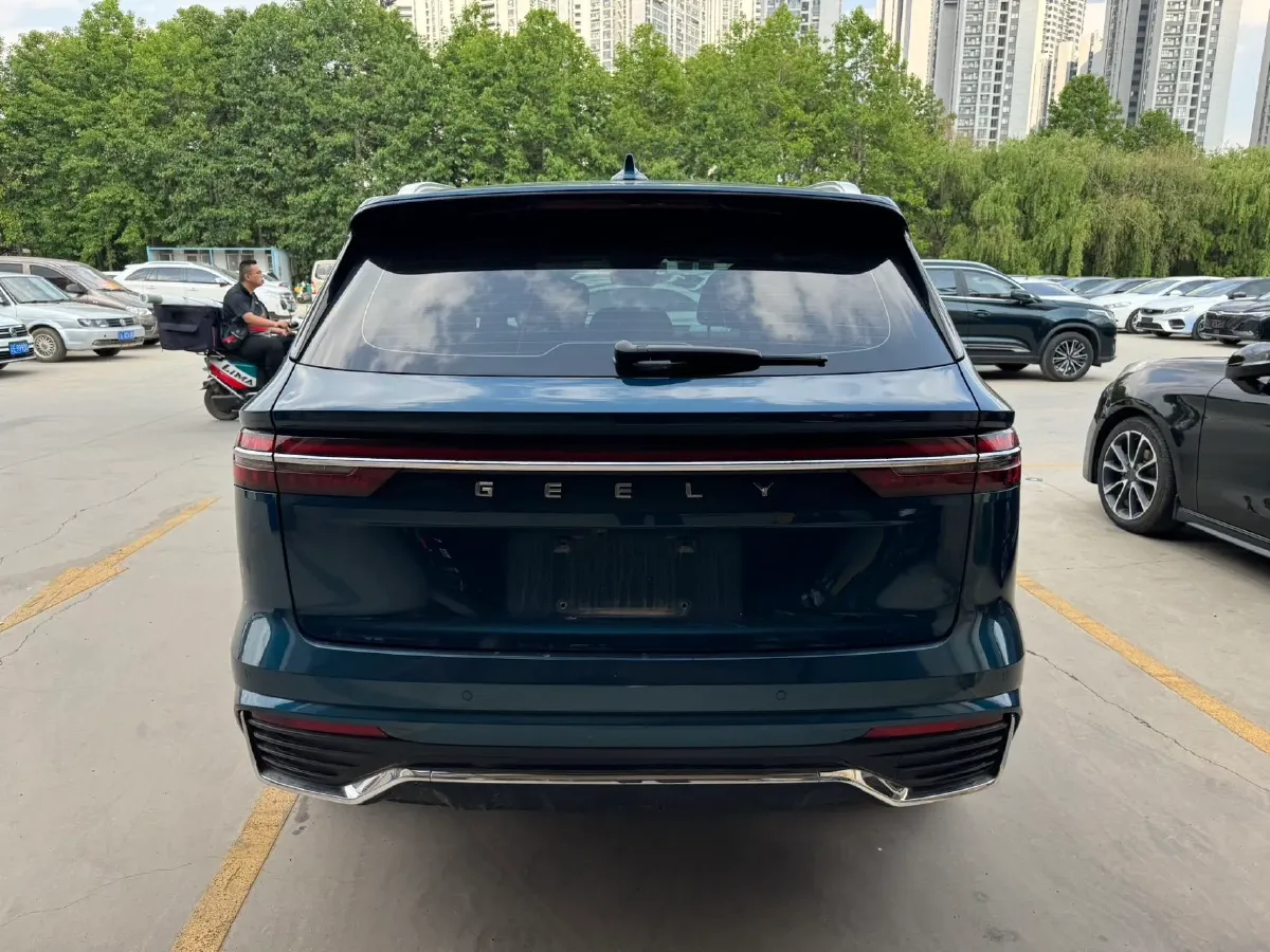 2021 Geely Monjaro 2.0T 218HP L4 7DCT,autocango,china used car exporter,china ev exporter,chinese used car exporter,chinese used ev exporter