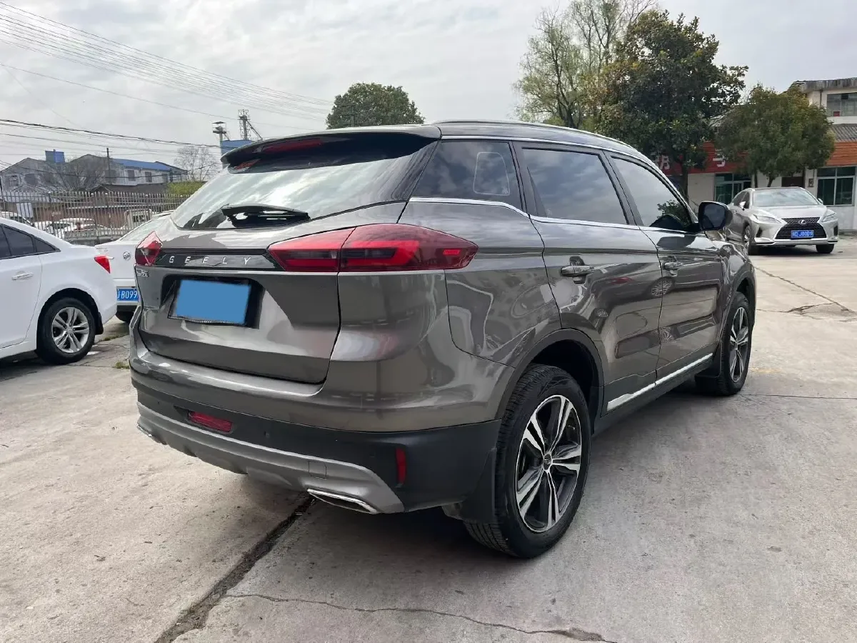 2022 Geely Azkarra 1.8T 184HP L4 7DCT,autocango,china used car exporter,china ev exporter,chinese used car exporter,chinese used ev exporter