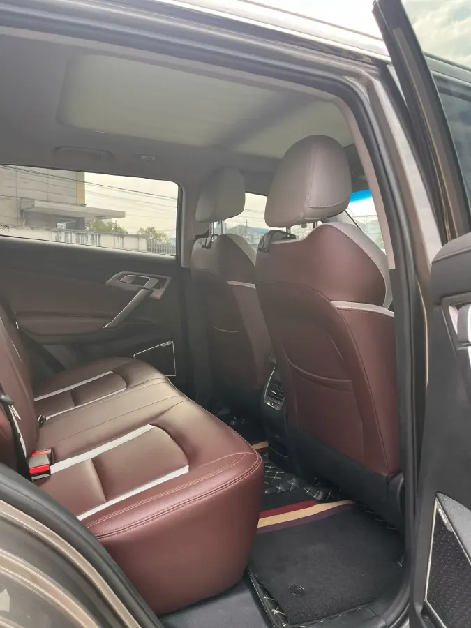 2022 Geely Azkarra 1.8T 184HP L4 7DCT,autocango,china used car exporter,china ev exporter,chinese used car exporter,chinese used ev exporter