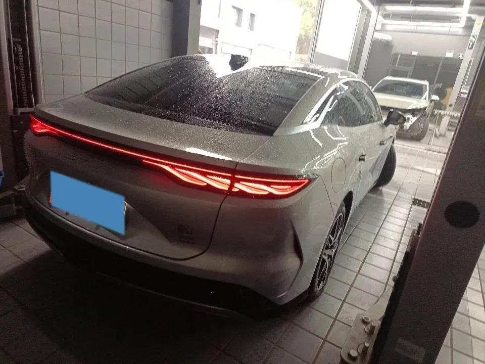 2025 BYD HanL BEV,autocango,china used car exporter,china ev exporter,chinese used car exporter,chinese used ev exporter