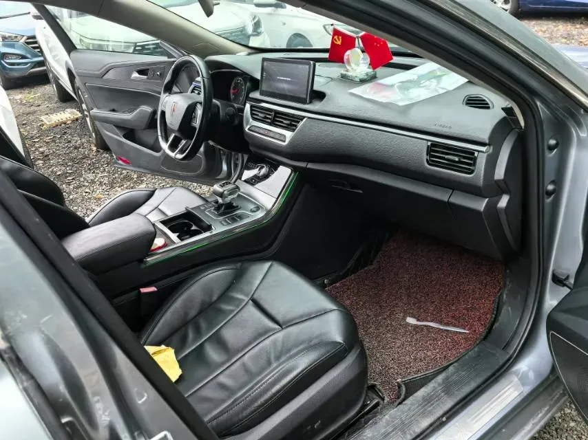 2020 HongQi H5 1.5T 169HP L4 7DCT,autocango,china used car exporter,china ev exporter,chinese used car exporter,chinese used ev exporter