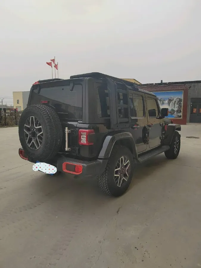2024 Jeep Wrangler 2.0T 266HP L4 8AT,autocango,china used car exporter,china ev exporter,chinese used car exporter,chinese used ev exporter