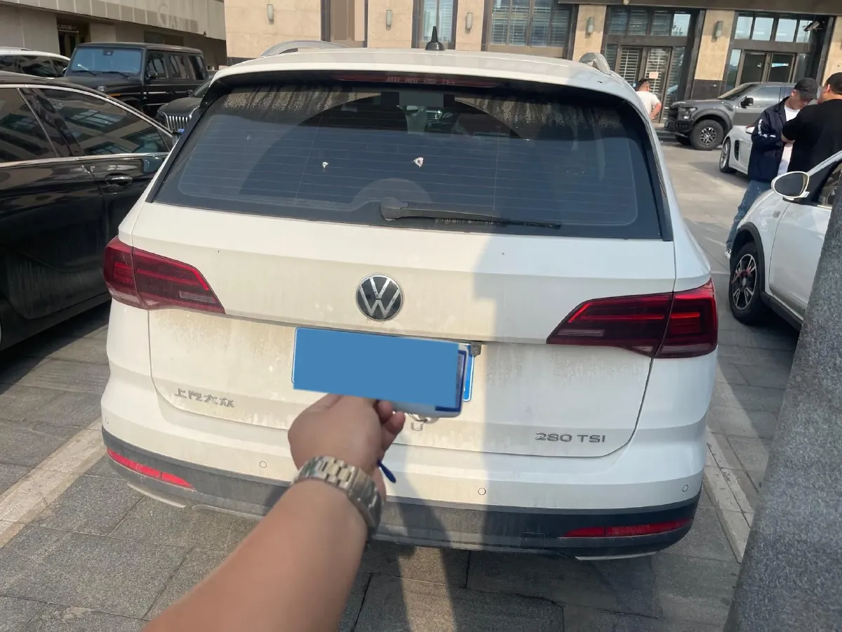 2021 Volkswagen Tharu 1.4T 150HP L4 7DCT,autocango,china used car exporter,china ev exporter,chinese used car exporter,chinese used ev exporter