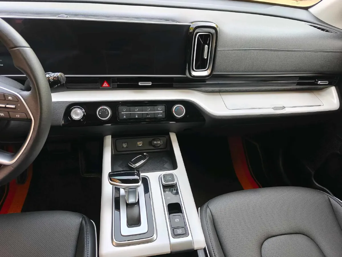 2023 Hyundai ix35 2.0L 160HP L4 6AT,autocango,china used car exporter,china ev exporter,chinese used car exporter,chinese used ev exporter